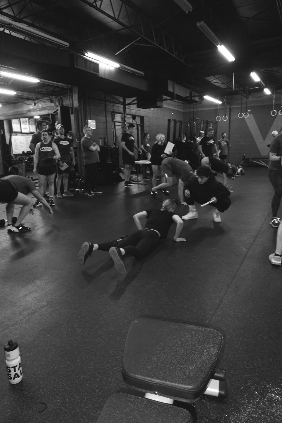 A full group fitness class training together at Vickery Athletics